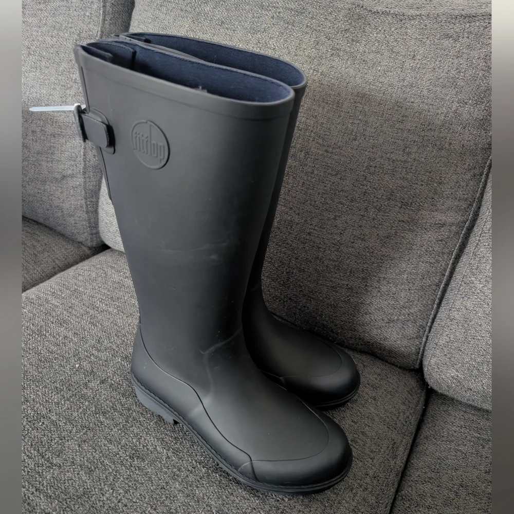 Fitflop Women's Tall Black Rain Boots